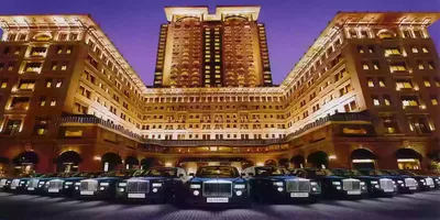 The Difference Between 5 Star Hotels & 5 Star Deluxe Ho