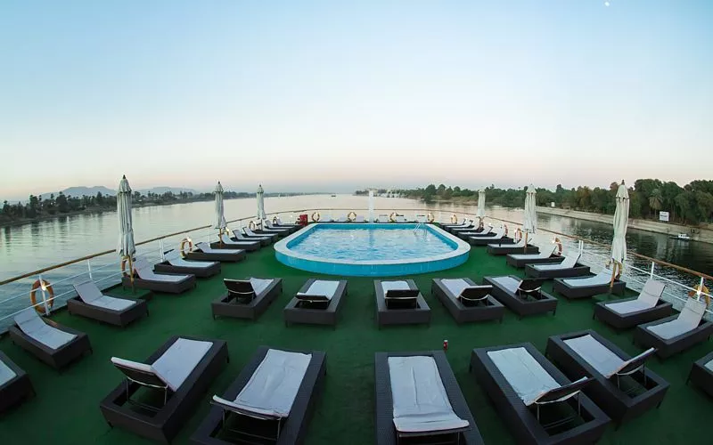 sara-nile-cruise-2