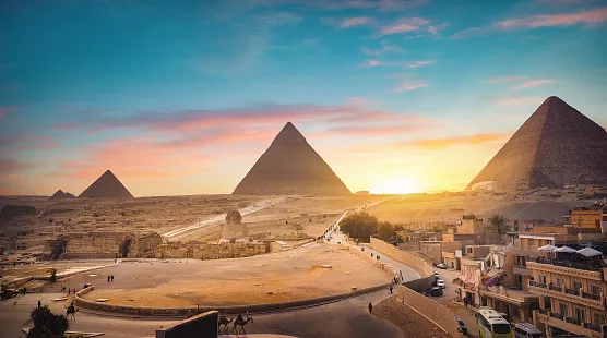 pyramids-of-giza