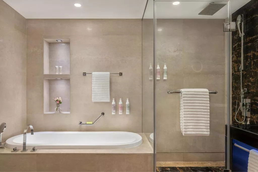 le-royal-meridien-abu-dhabi2